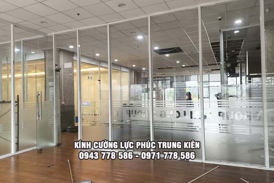 kính cường lực 2 lớp 